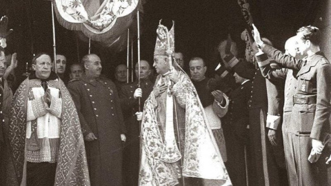 La laicidad frente a la exaltación del franquismo La laicidad frente a la exaltación del franquismo