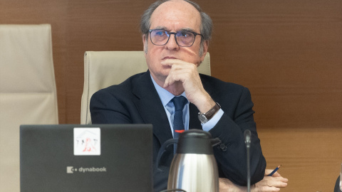 El Defensor del Pueblo, Ángel Gabilondo, en el Congreso de los Diputados, a 8 de abril de 2025. El Defensor del Pueblo, Ángel Gabilondo, en el Congreso de los Diputados, a 8 de abril de 2025.