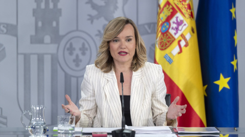 La ministra Portavoz, Pilar Alegría, durante una rueda de prensa posterior a la reunión del Consejo de Ministros, en el Palacio de La Moncloa, a 8 de julio de 2025 La ministra Portavoz, Pilar Alegría, durante una rueda de prensa posterior a la reunión del Consejo de Ministros, en el Palacio de La Moncloa, a 8 de julio de 2025.