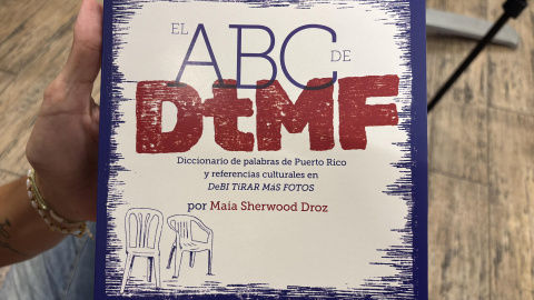 el diccionario 'El ABC de DtMF' Presentan el diccionario 'El ABC de DtMF' este miércoles, en San Juan (Puerto Rico).