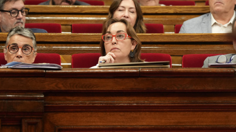 La consellera de Territori, Habitatge i Transició Ecològica, Sílvia Paneque, al ple del Parlament