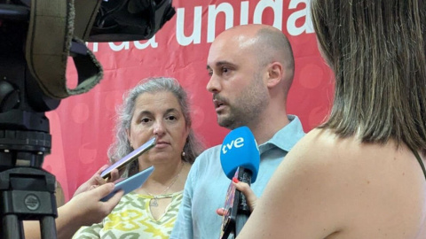 IU acusa al Gobierno de Buruaga de "dejación de funciones" al no acudir a la Conferencia Sectorial de Infancia y denuncia una imagen "xenófoba y extremista" IU acusa al Gobierno de Buruaga de "dejación de funciones" al no acudir a la Conferencia Sectorial de Infancia y denuncia una imagen "xenófoba y extremista"