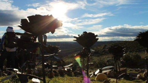 Dos décadas después del trágico incendio, los once brigadistas del retén de Cogolludo siguen en la memoria Dos décadas después del trágico incendio, los once brigadistas del retén de Cogolludo siguen en la memoria