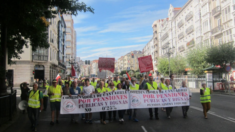 Los pensionistas volverán a manifestarse en el Día de las Instituciones para reclamar pensiones dignas y derechos sociales