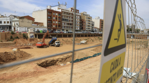Vista general de los trabajos que se están acometiendo en el barranco del Poyo en Paiporta (València), Vista general de los trabajos que se están acometiendo en el barranco del Poyo en Paiporta (València),