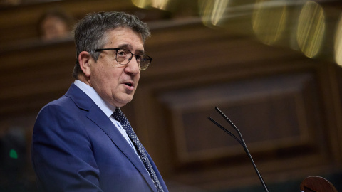 El portavoz del PSOE en el Congreso, Patxi López, interviene durante un pleno extraordinario, en el Congreso de los Diputados, a 9 de julio de 2025. El portavoz del PSOE en el Congreso, Patxi López, interviene durante un pleno extraordinario, en el Congreso de los Diputados, a 9 de julio de 2025.