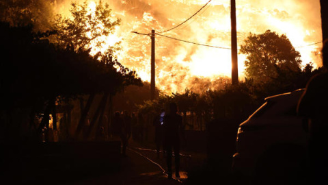Vista del incendio forestal de A Cañiza (Pontevedra)