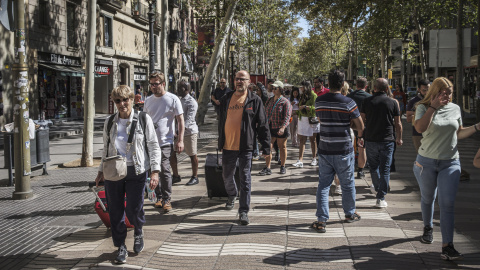 Turistes per la Rambla de Barcelona Turistes per la Rambla de Barcelona