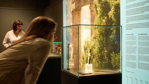 La mostra exhibeix 200 objectes arqueològics únics, provinents de museus de Sardenya.