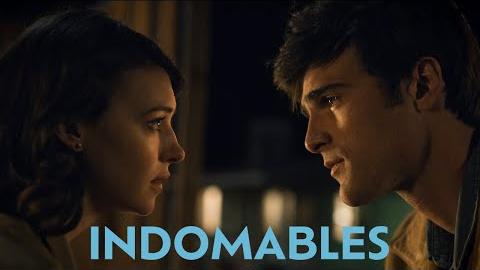 Indomables llega tras su paso por el Festival de Toronto y su clausura del South by Southwest (SXSW). La película cuenta con un reparto estelar compuesto por Daisy Edgar-Jones, Jacob Elordi , Diego Calva, Will Poulter y Sasha Calle. Este drama romántico está dirigido por Daniel Minahan y guionizado por Bryce Kass.

SINOPSIS
Muriel y su marido Lee comienzan una nueva vida en California cuando él regresa de la guerra de Corea. Pero su nueva estabilidad se ve alterada por la llegada del carismático hermano de Lee, Julius, un jugador caprichoso con un pasado secreto. Rápidamente se forma un peligroso triángulo amoroso. Cuando Julius se marcha en busca de la joven tramposa de la que se ha enamorado, el anhelo de Muriel por algo más la empuja a una vida secreta propia, apostando a los caballos de carreras y explorando un amor que nunca soñó posible.