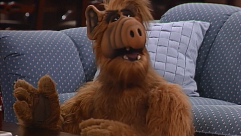 El final de Alf tuvo que ser solucionado con una película posterior.