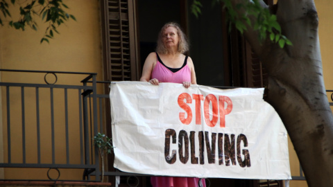 La Rosario Castillo, al balcó de casa seva. 17/08/2025 La Rosario Castillo, al balcó de casa seva.