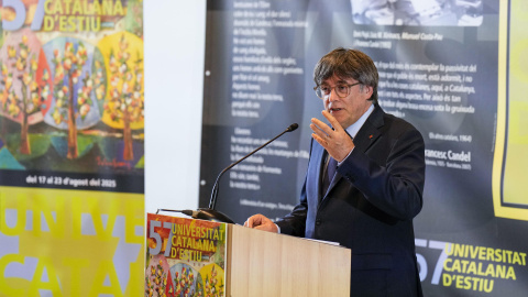 Puigdemont en una conferencia en Francia. Carles Puigdemont durante una conferencia en Prada de Conflent (Francia).