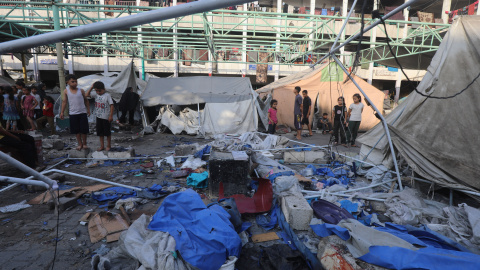 Territorios Palestinos¡ después de que un ataque israelí nocturno contra un colegio.