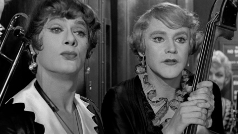 Tony Curtis y Jack Lemmon, en 'Con faldas y a lo loco' Tony Curtis y Jack Lemmon, en 'Con faldas y a lo loco'.