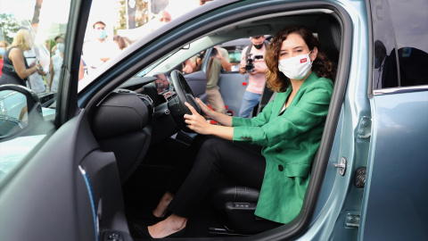 Ayuso Al final el autobús no era tan mala idea.