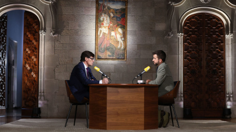 Entrevista Illa (1) Un moment de l'entrevista realitzada per Ricard Ustrell a Salvador Illa al Palau de la Generalitat.
