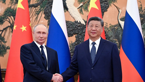 Putin y Xi Jinping Xi Jinping recibe en Pekín al presidente ruso Vladimir Putin.
