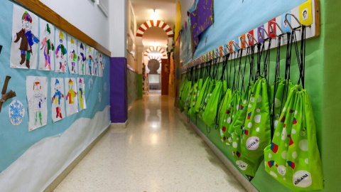 El curso escolar se estrena este lunes en Cantabria bajo la huelga de los docentes