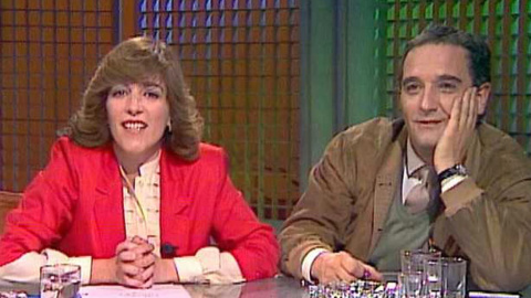 Carmen Maura en el programa 'Esta noche', con Fernando Tola.