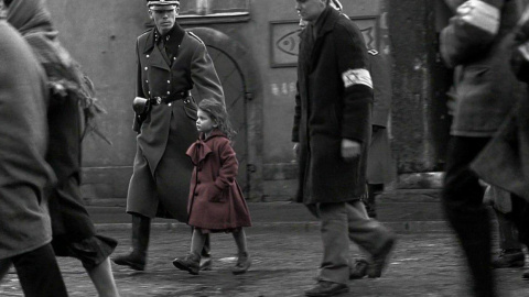 lista schindler Fotograma de la película La lista de Schindler, dirigida por Steven Spielberg.