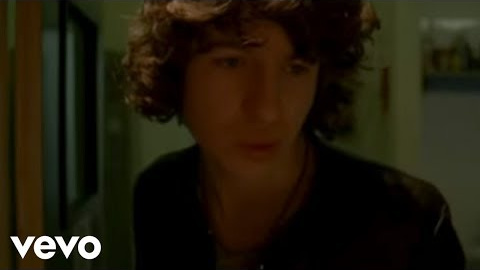 The Kooks - Naive Order the 15th anniversary deluxe edition of ‘Inside In / Inside Out’: https://thekooks.lnk.to/IIIO-15YD
Official music video for Naïve by The Kooks.
Follow The Kooks:
Website: https://thekooks.lnk.to/website
Facebook: https://thekooks.lnk.to/Facebook
Instagram: https://thekooks.lnk.to/instagram
Twitter: https://thekooks.lnk.to/twitter
YouTube: https://thekooks.lnk.to/yt
TikTok: https://www.tiktok.com/@thekooksmusic
Listen to The Kooks https://TheKooks.lnk.to/StreamingID