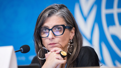 Francesca Albanese da una rueda de prena en Ginebra. La relatora de la ONU para los territorios palestinos en una rueda de prensa en Ginebra.
