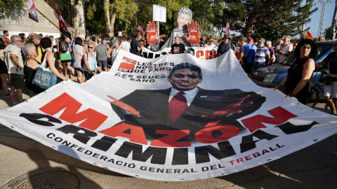 Manifestación DANA Cientos de personas durante la novena manifestación por la DANA con el lema 'Mazón dimissió'.