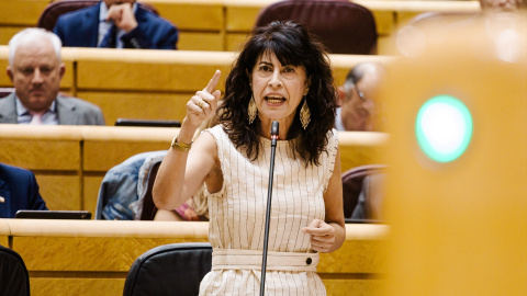 Imagen de archivo de la ministra de Igualdad, Ana Redondo, durante una sesión de control al Gobierno en el Senado.
