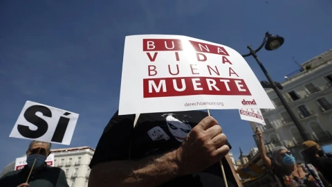 Imatge d'arxiu d'una manifestació a Madrid a favor del dret a morir dignament Imatge d'arxiu d'una manifestació a Madrid a favor del dret a morir dignament