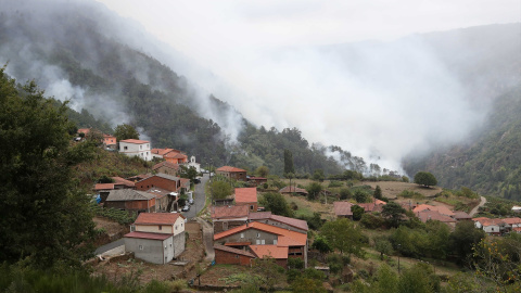El incendio de Pantón (Lugo), a 20 de septiembre de 2025. El incendio de Pantón (Lugo), a 20 de septiembre de 2025.