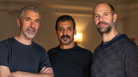 Juan Ayala, Nabil Al-Raee y Miguel Oyarzun han dado forma a Atrapado en la esperanza.