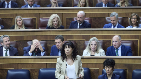 La ministra de Igualdad, Ana Redondo, interviene durante una sesión de control en el Gobierno, en el Congreso de los Diputados, a 24 de septiembre de 2025, en Madrid (España). La ministra de Igualdad, Ana Redondo, interviene durante una sesión de control en el Gobierno, en el Congreso de los Diputados, a 24 de septiembre de 2025, en Madrid (España).