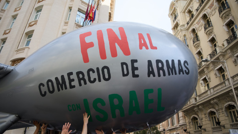 EuropaPress_6736766_varias_personas_concentracion_propalestina_frente_congreso_diputados_20 Concentración propalestina frente al Congreso de los Diputados. Imagen de archivo.