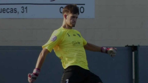 El portero del Colindres, en estado crítico tras sufrir un golpe en el partido frente al Revilla El portero del Colindres, en estado crítico tras sufrir un golpe en el partido frente al Revilla