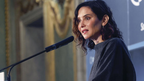 La presidenta de la Comunidad de Madrid, Isabel Díaz Ayuso durante el desayuno informativo del Fórum Europa celebrado este jueves en Madrid. La presidenta de la Comunidad de Madrid, Isabel Díaz Ayuso durante el desayuno informativo del Fórum Europa celebrado este jueves en Madrid.