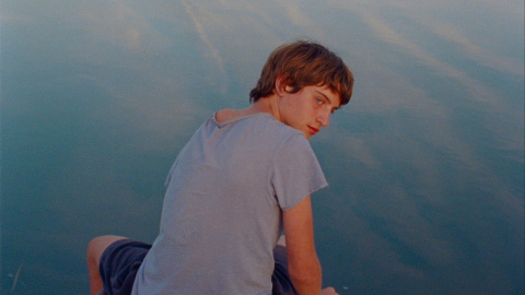 El joven debutante Jan Monter es el protagonista (Elástica Films) El joven debutante Jan Monter es el protagonista de 'Estrany riu'.