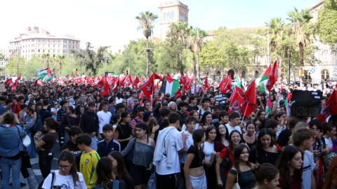 La manifestació d'estudiants en suport a Palestina que s'ha fet aquest dijous a Barcelona. 02/10/2025 La manifestació d'estudiants en suport a Palestina que s'ha fet aquest dijous a Barcelona.