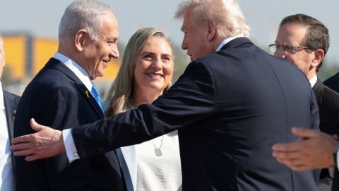 Netanyahu recibe a en el aeropuerto Ben Gurion.