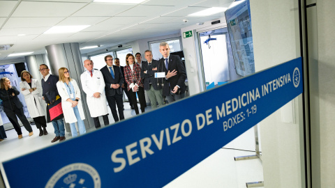 El presidente de la Xunta, Alfonso Rueda, en una visita a un hospital de Ourense en una imagen de archivo. El presidente de la Xunta, Alfonso Rueda, en una visita a un hospital de Ourense en una imagen de archivo.