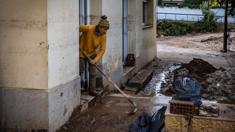 Un pati d'una casa afectat per l'aigua a la urbanització Serramar d'Alcanar Un pati d'una casa afectat per l'aigua a la urbanització Serramar d'Alcanar