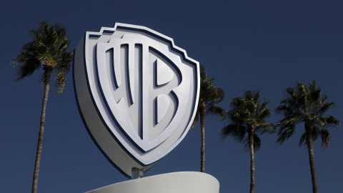 El logo de Warner Bros en la feria de la industria audiovisual MIPCOM, en Cannes (Francia). El logo de Warner Bros en la feria de la industria audiovisual MIPCOM, en Cannes (Francia).