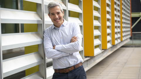 El director de La 2Cat, Oriol Nolis, a l'exterior de l'edifici RTVE Catalunya. El director de La 2Cat, Oriol Nolis, a l'exterior de l'edifici RTVE Catalunya.