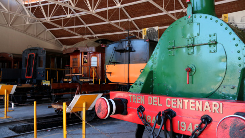 Les locomotores més antigues que s'exposen al Museu del Ferrocarril de Catalunya, a Vilanova i la Geltrú