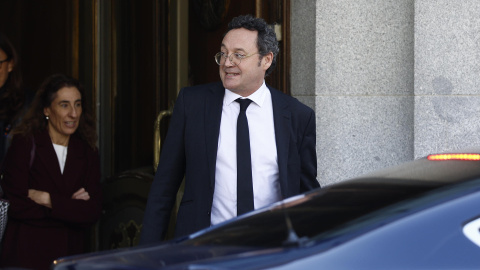 ead595055be1e0c9521e73b59da4489cacd68f67w MADRID, 04/11/2025.- El fiscal general del Estado, Álvaro García Ortiz, sale del Tribunal Supremo, donde prosigue el juicio contra él por presunta revelación de secretos. EFE/ Rodrigo Jimenez