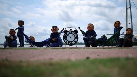 Protesta de Oxfam contra la insuficiencia de las decisiones para combatir la crisis climática de los líderes mundiales en Belém (Brasil) a 5 de noviembre de 2025.