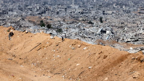 Vista de la ciudad de Gaza desde la frontera de la 'línea amarilla'.