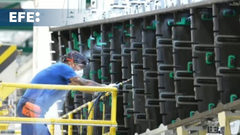 El Gobierno elevará este martes 2 décimas, al 2,9 %, su previsión de crecimiento para 2025 El Gobierno elevará este martes 2 décimas, al 2,9 %, su previsión de crecimiento para 2025