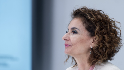 La vicepresidenta primera y ministra de Hacienda, María Jesús Montero, durante una rueda de prensa tras la reunión del Consejo de Política Fiscal y Financiera (CPFF), en el Ministerio de Hacienda, a 17 de noviembre de 2025, en Madrid (España). La vicepresidenta primera y ministra de Hacienda, María Jesús Montero, durante una rueda de prensa tras la reunión del Consejo de Política Fiscal y Financiera (CPFF), en el Ministerio de Hacienda, a 17 de noviembre de 2025, en Madrid (España).