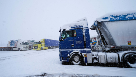 La nieve provoca cortes en las rutas de Alto Campoo, afectando el mirador del Chivo y el collado de Llesba La nieve provoca cortes en las rutas de Alto Campoo, afectando el mirador del Chivo y el collado de Llesba